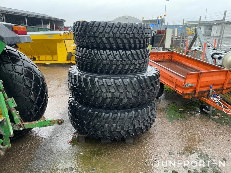 John Deere 6010 SE med lastare & fronlyft