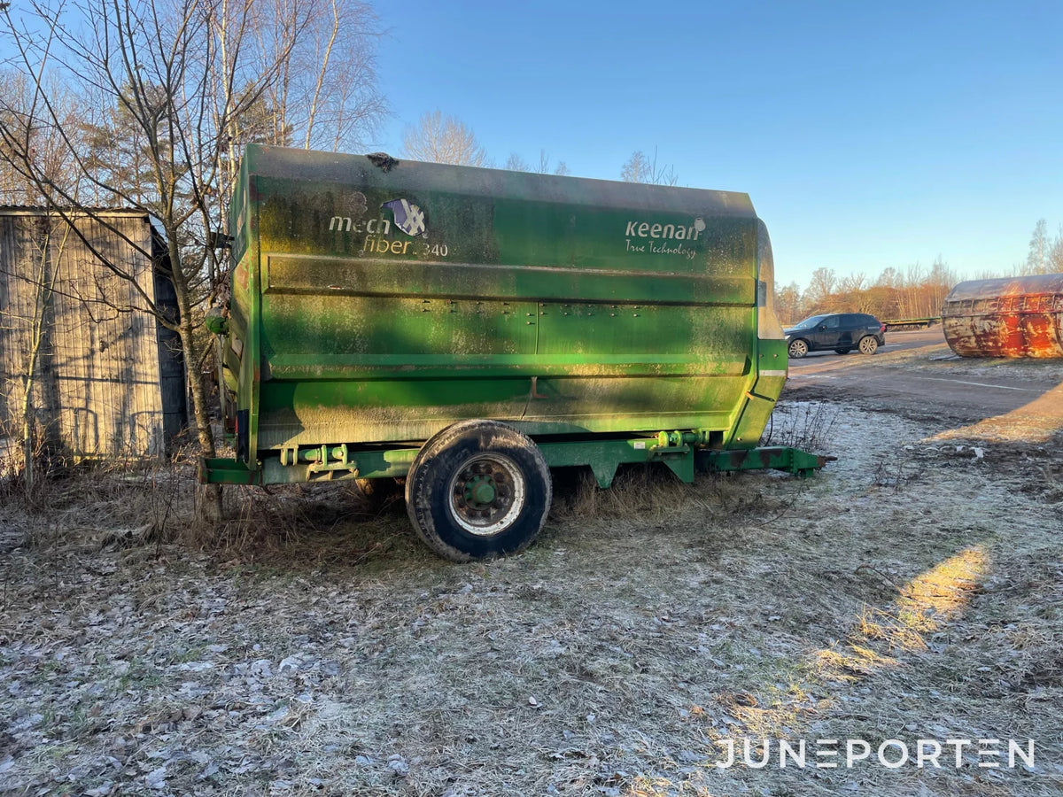 Mixervagn Keenan 160