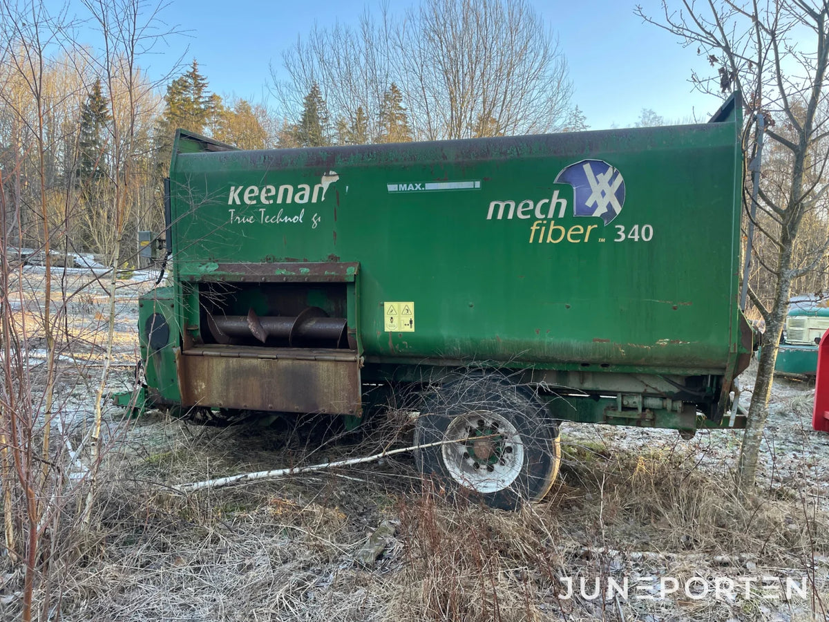 Mixervagn Keenan 160