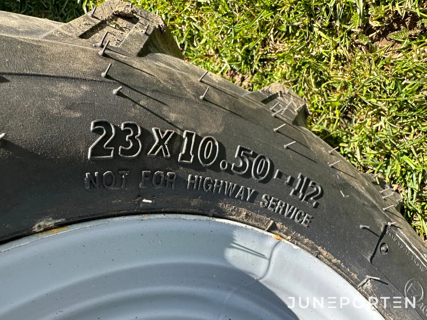 Kompaktlastare Avant 420