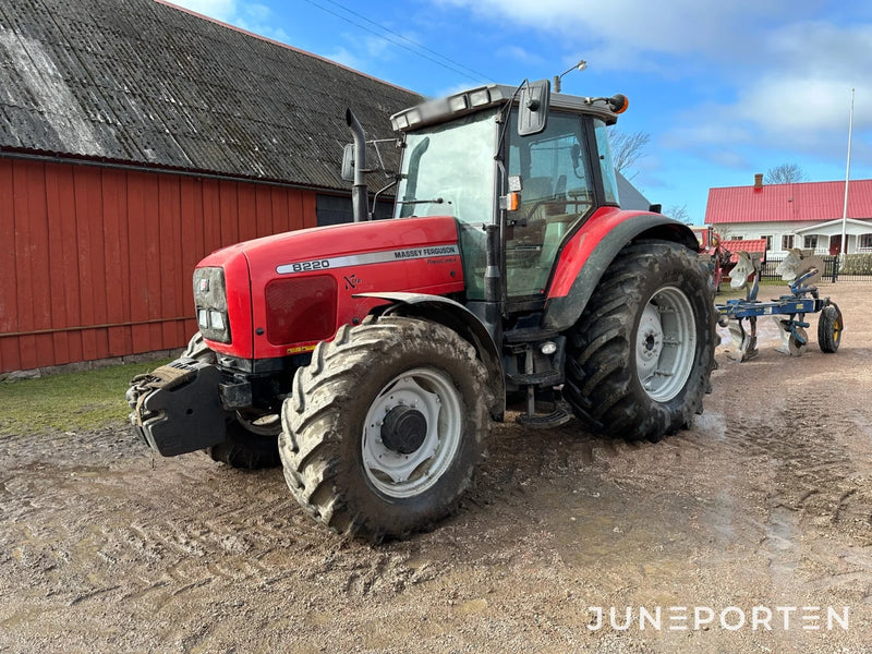 Massey Ferguson 8220-4