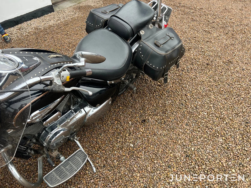 Motorcykel Suzuki Intruder 800