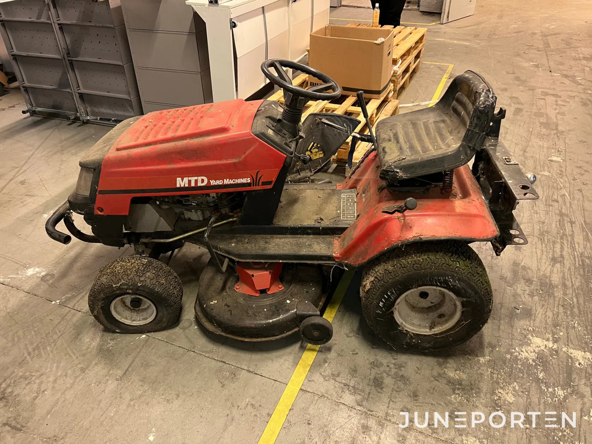 MTD Åkgräsklippare