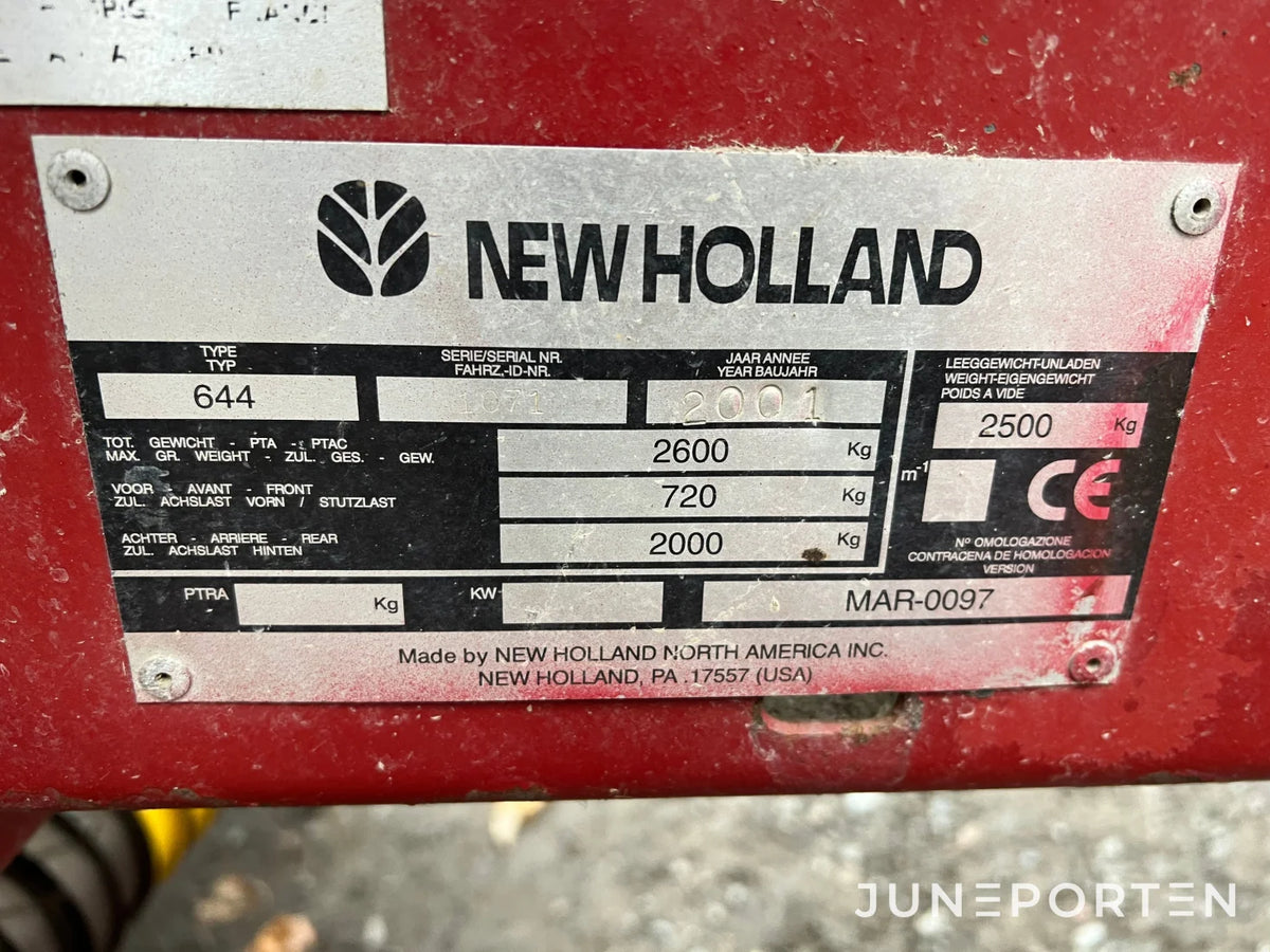 Rundballspress New Holland 648