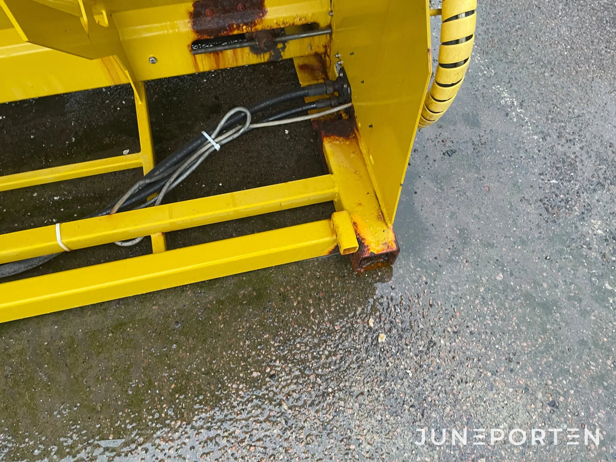Saltspridare Schmidt 2,5 kubik