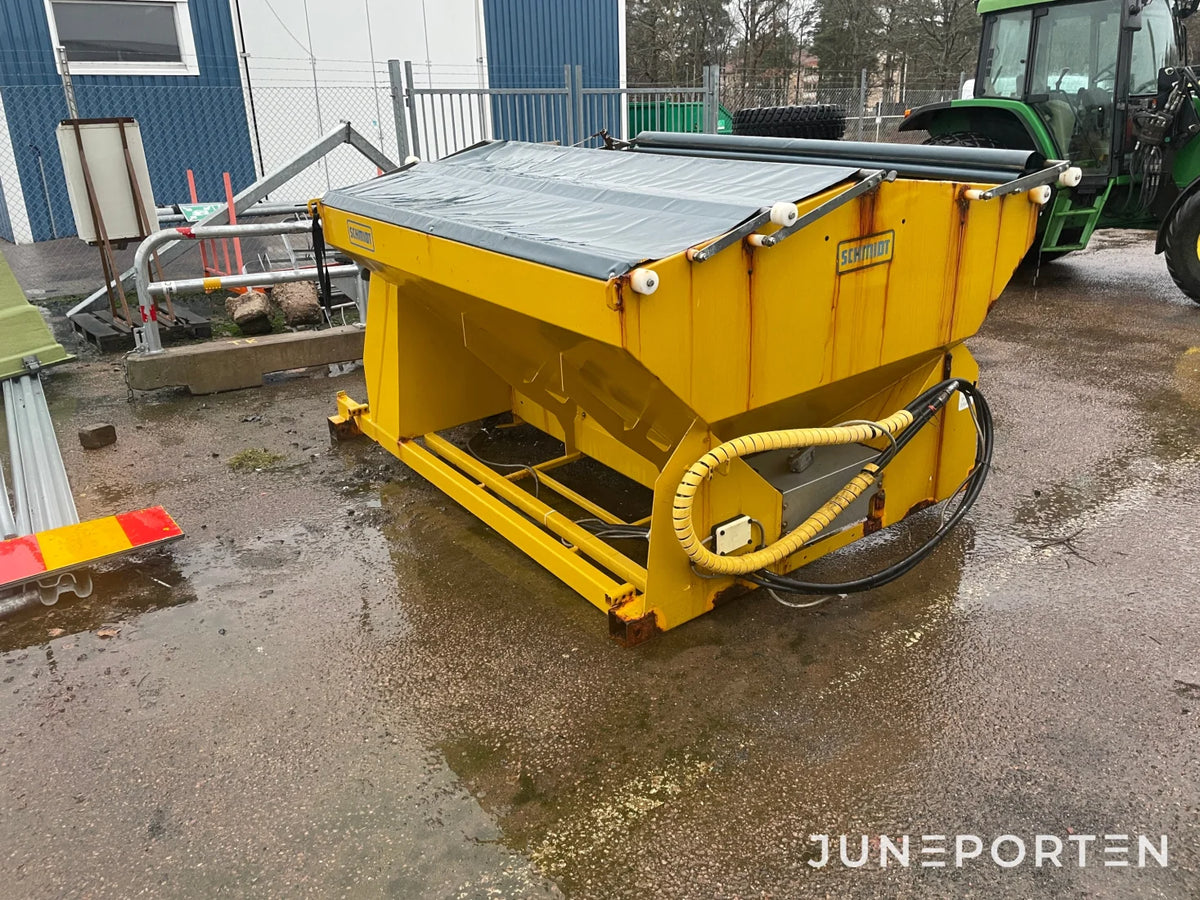 Saltspridare Schmidt 2,5 kubik