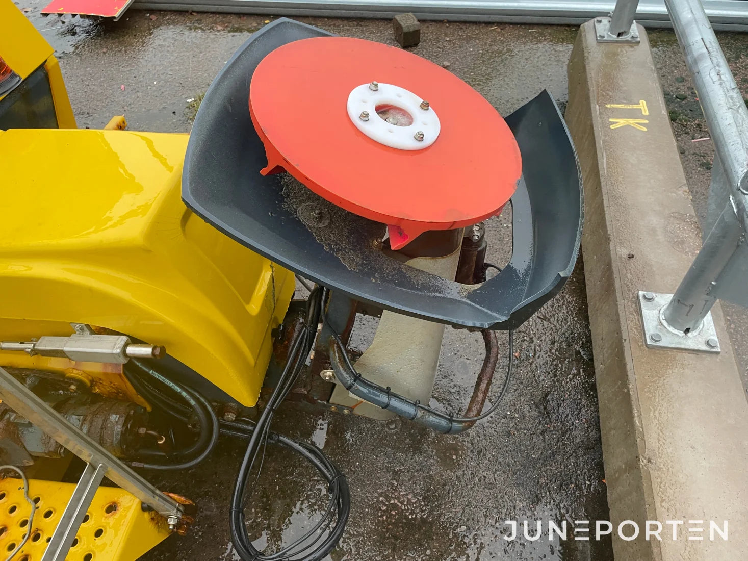 Saltspridare Schmidt 2,5 kubik