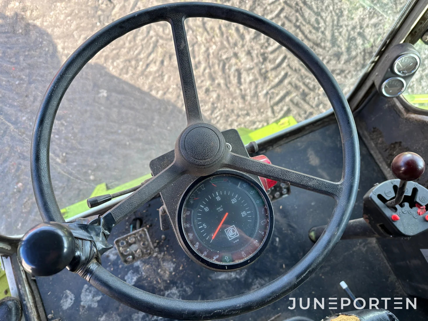Skördetröska Claas Dominator 86