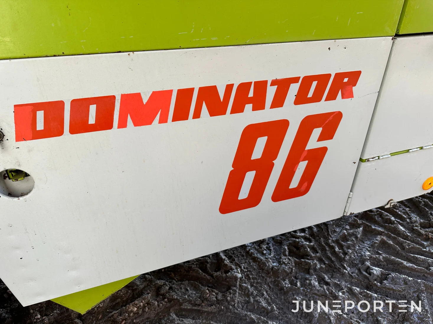 Skördetröska Claas Dominator 86