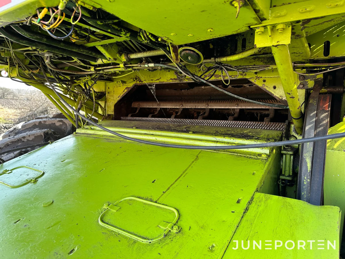 Skördetröska Claas Dominator 86