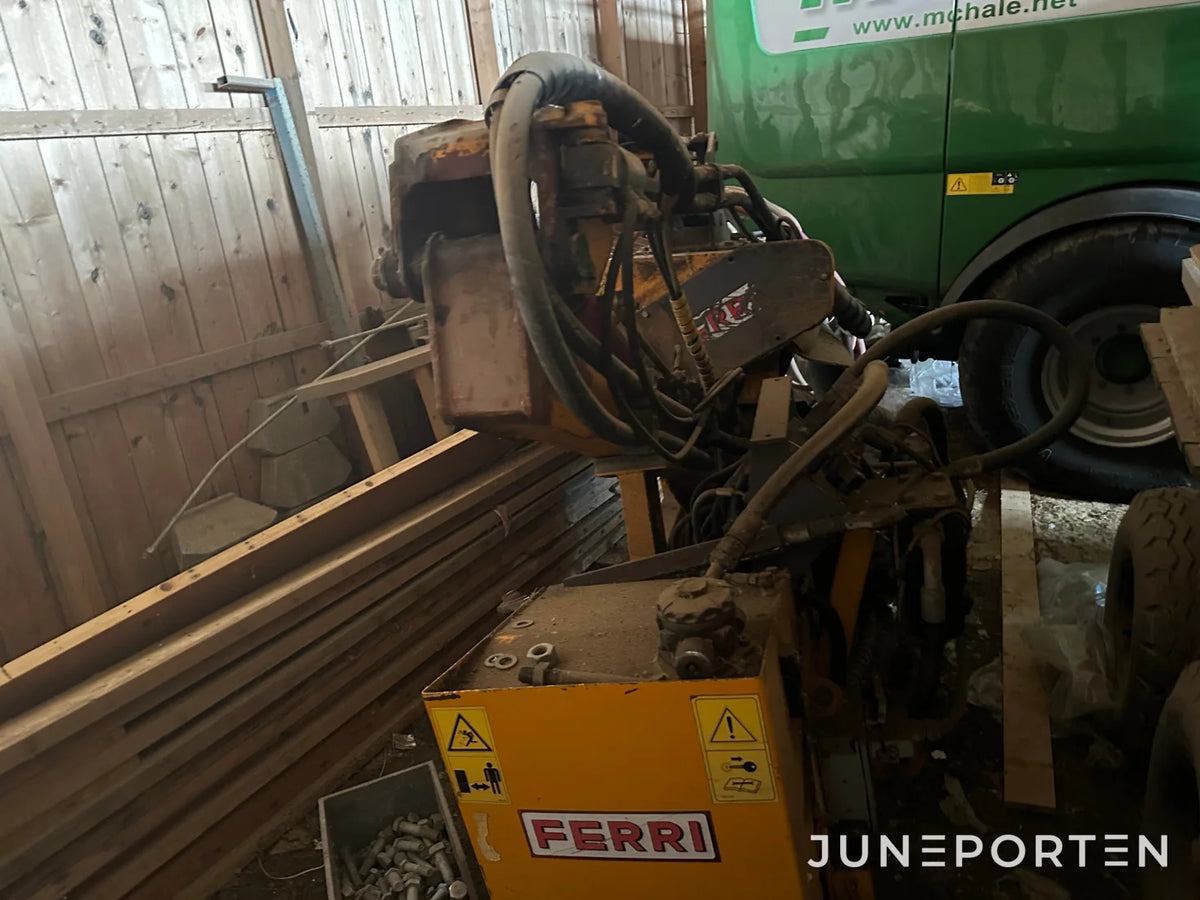 Släntklippare Frontmonterad Ferri C15YC