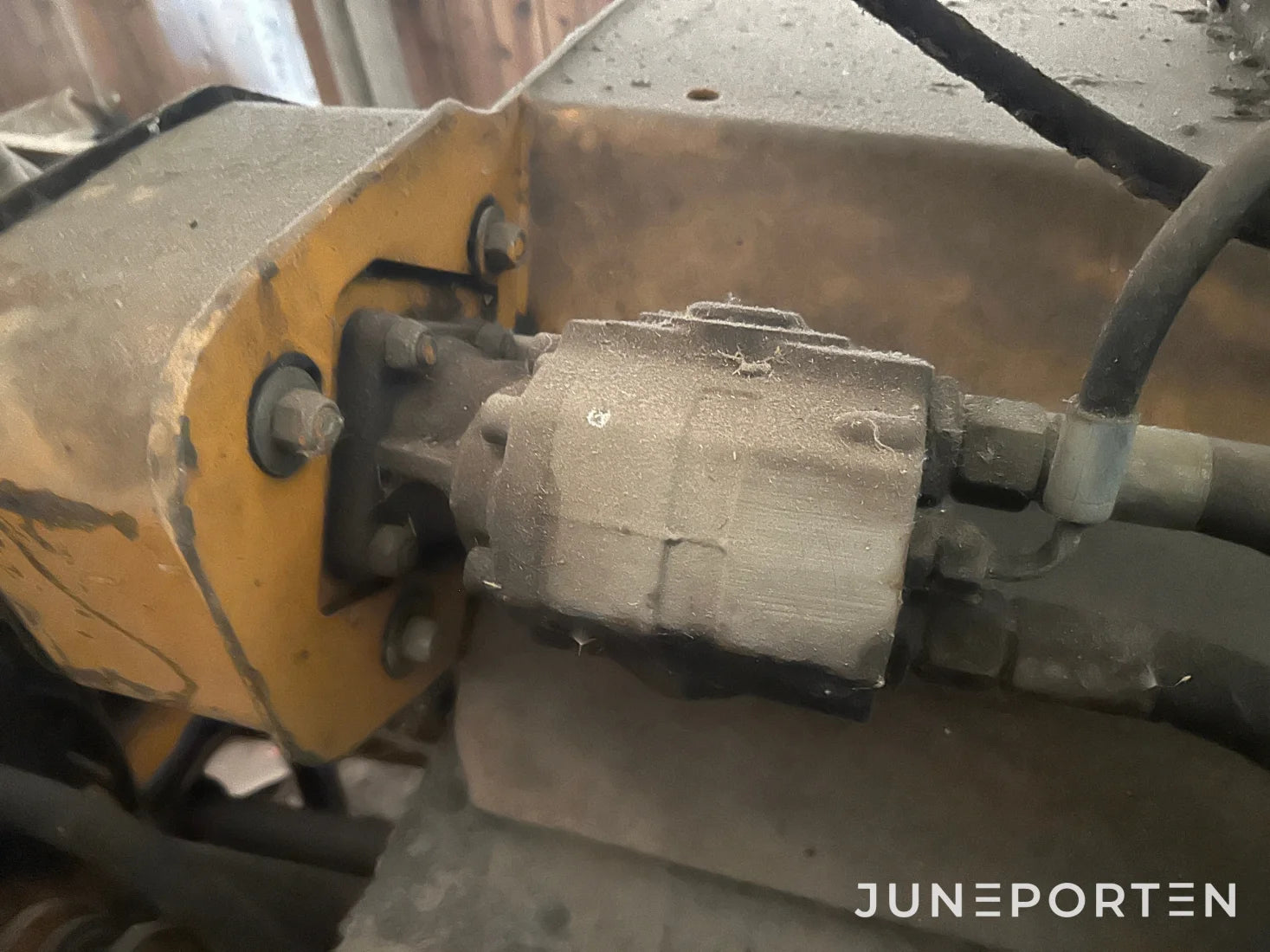 Släntklippare Frontmonterad Ferri C15YC
