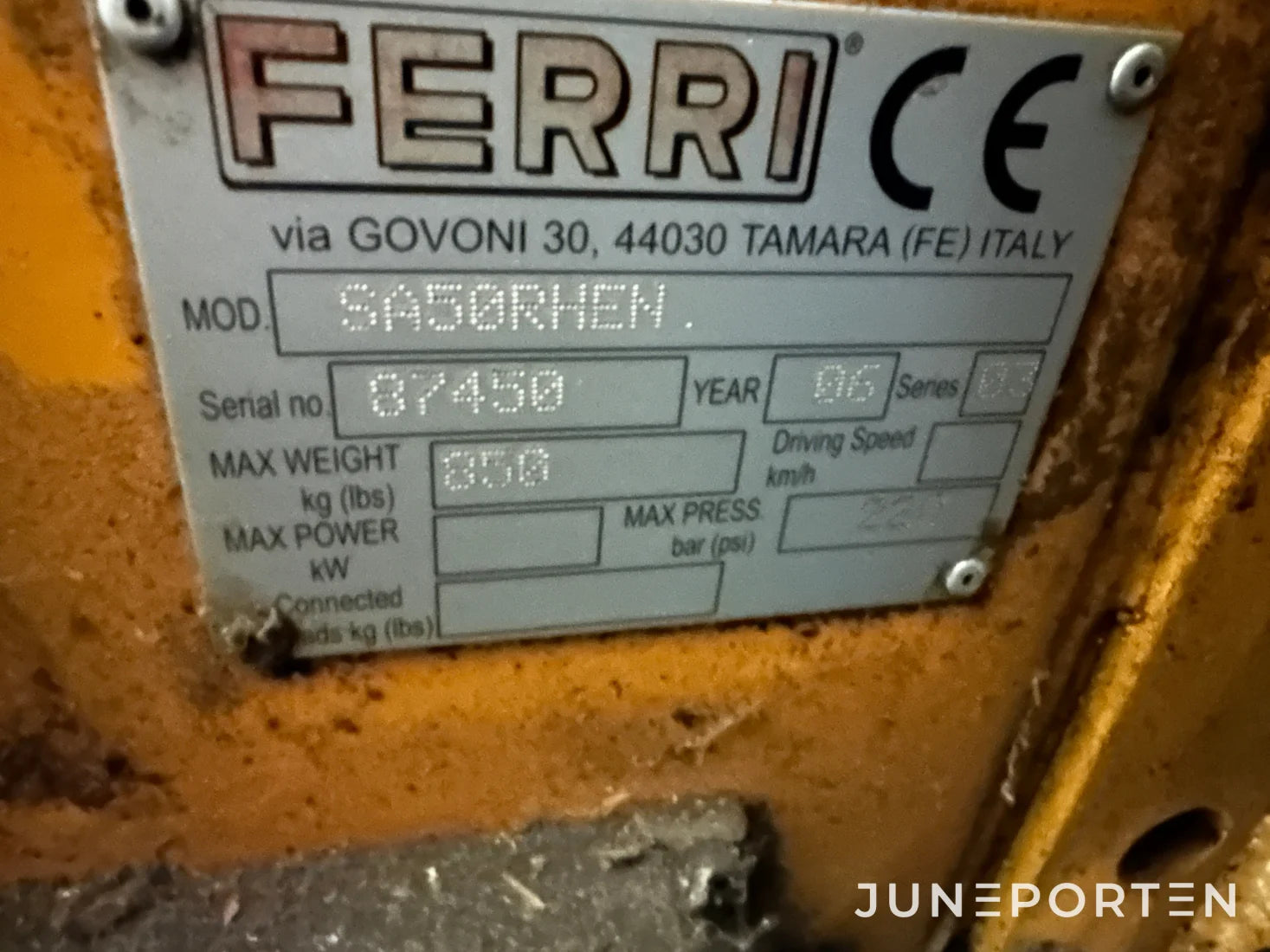 Släntklippare Frontmonterad Ferri C15YC