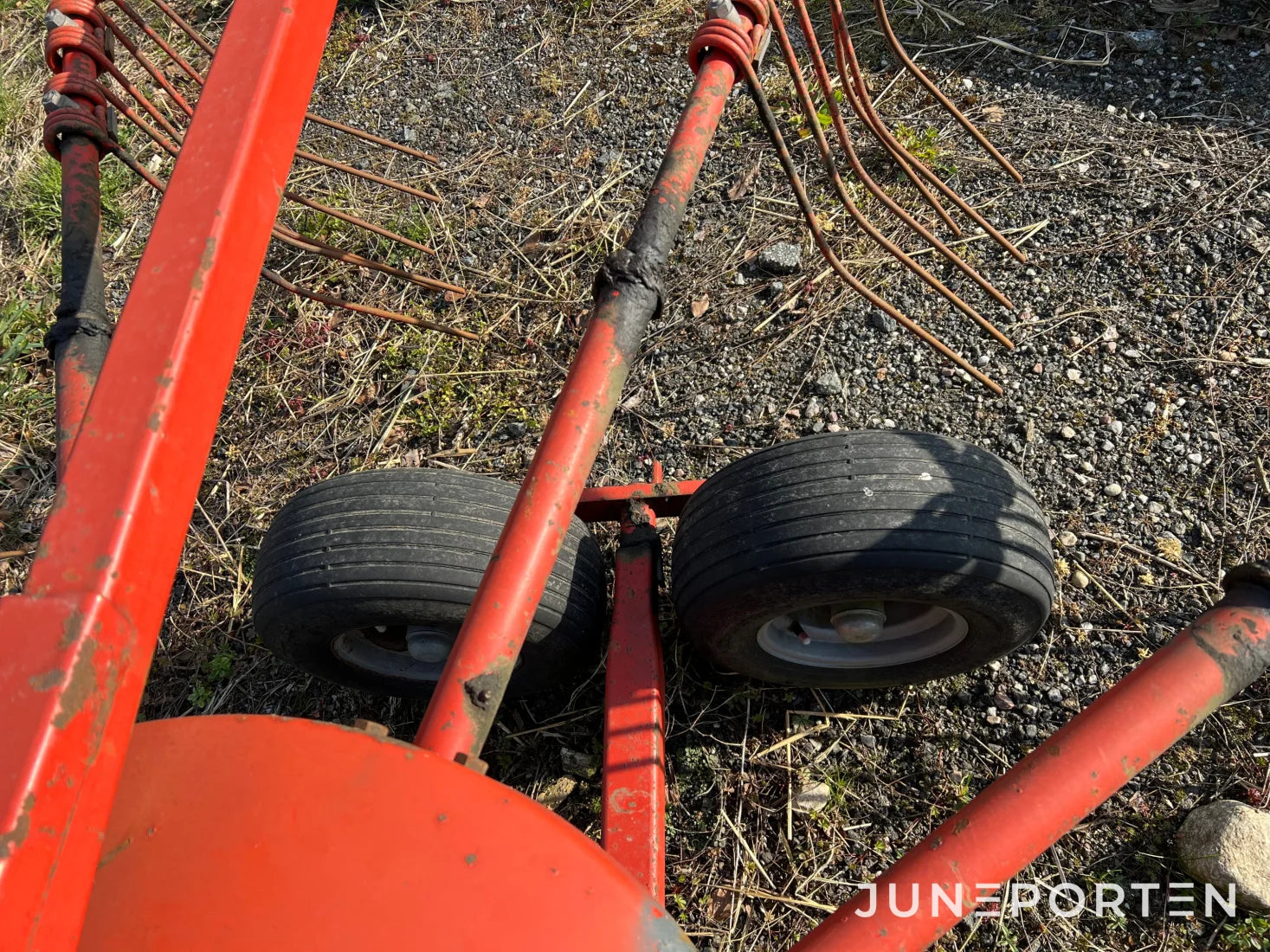 Strängläggare Fella TS 330 DN