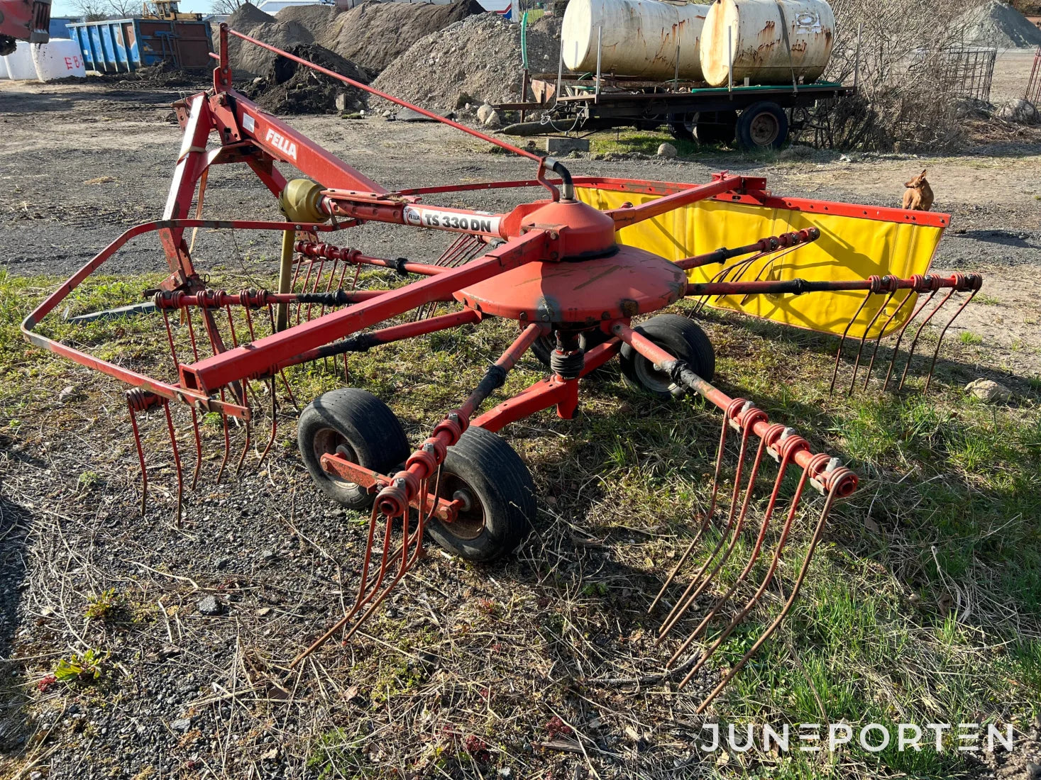 Strängläggare Fella TS 330 DN
