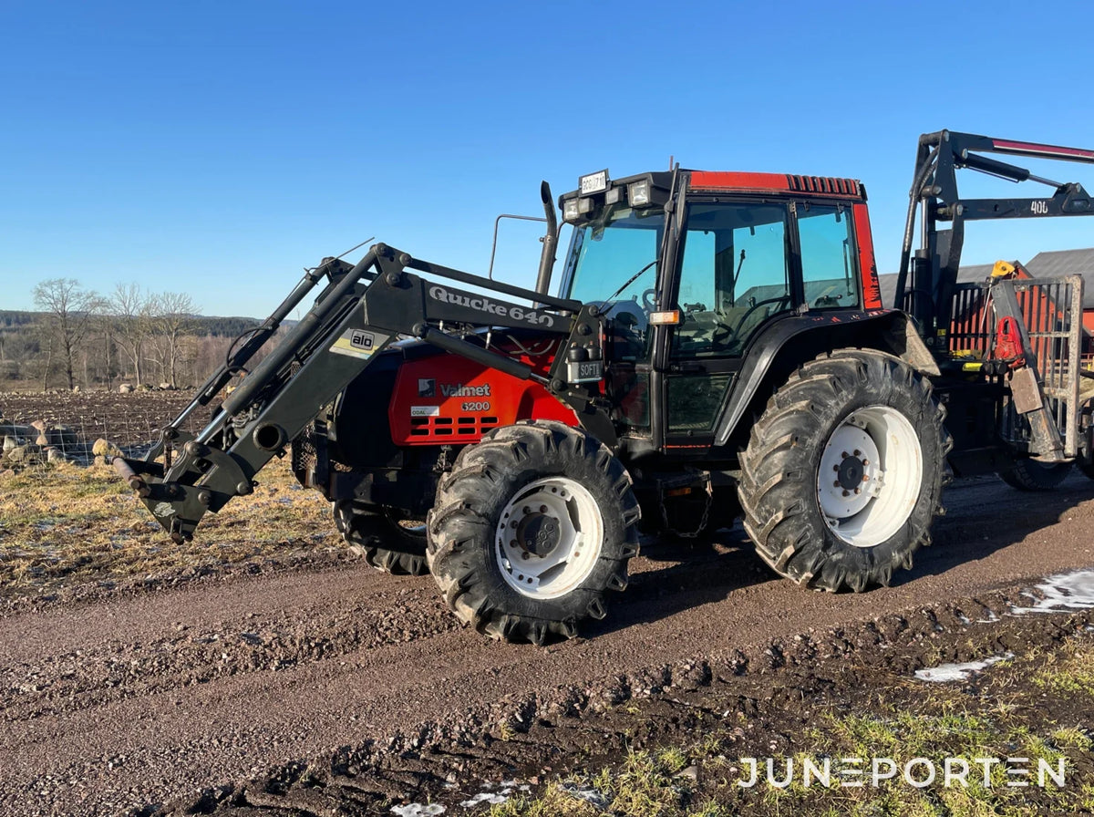 Valmet 6200 med Lastare