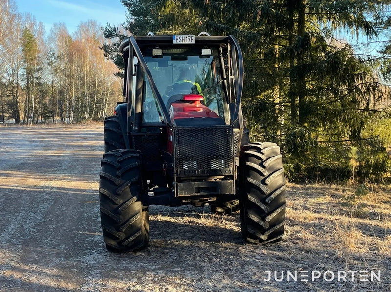 Valtra 6650 med Twintrac