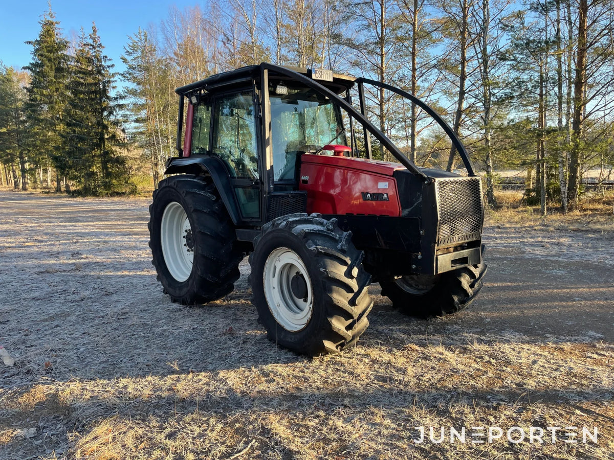 Valtra 6650 med Twintrac