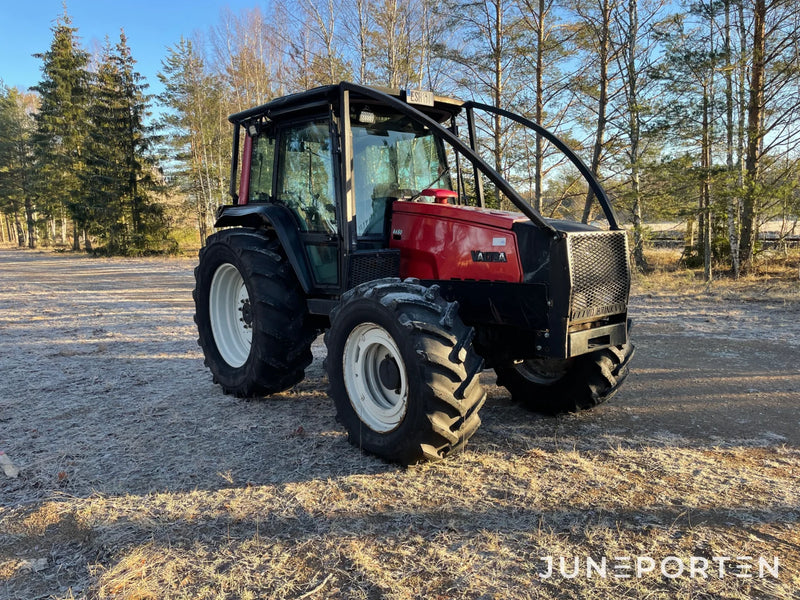 Valtra 6650 med Twintrac