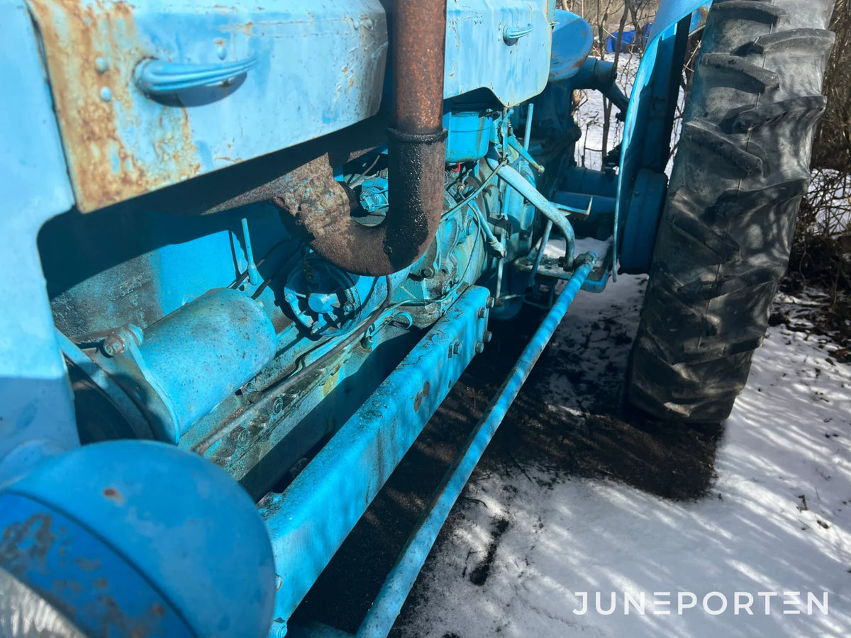 Veterantraktor Ford Major