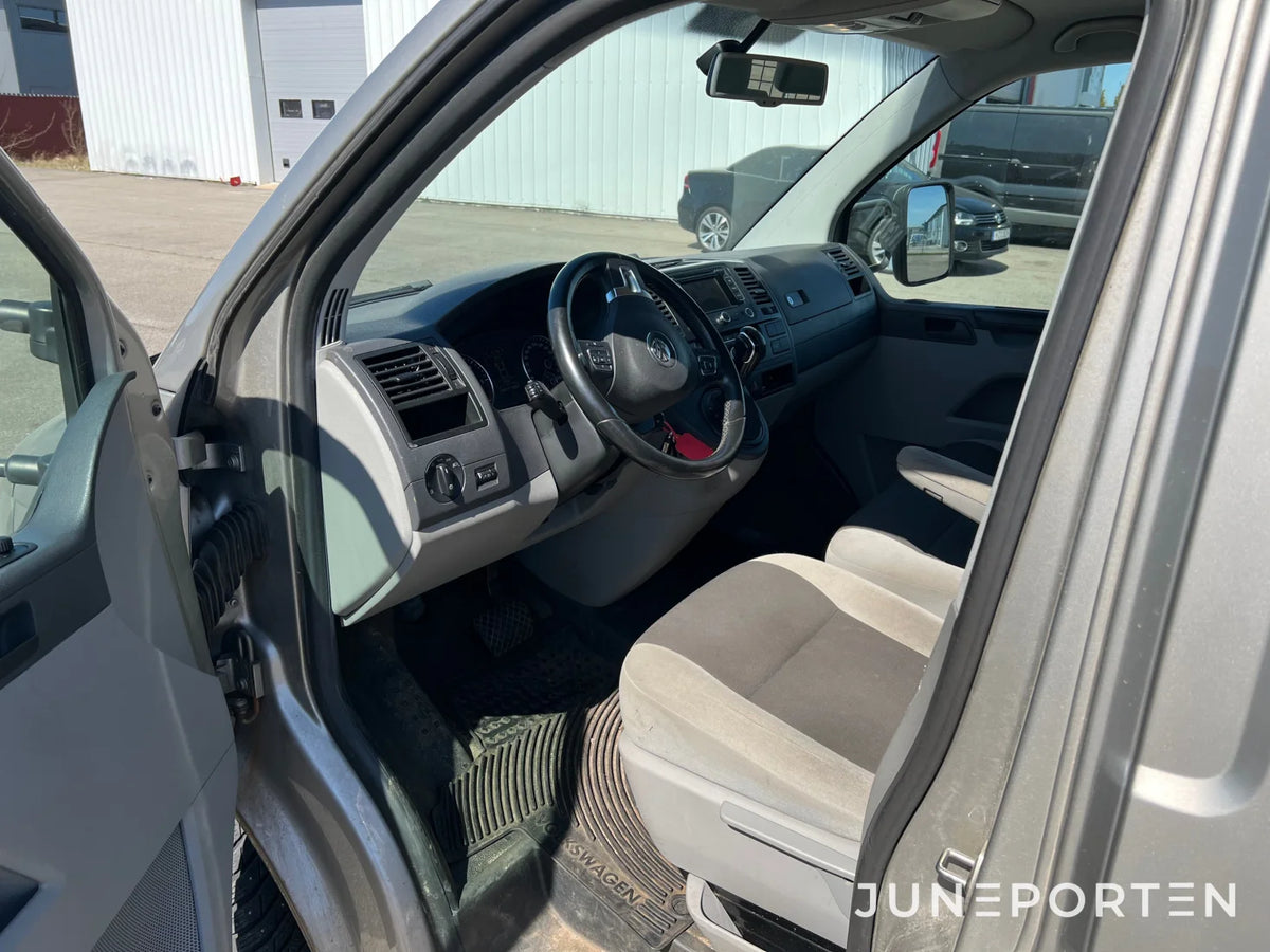 Volkswagen Transporter 2.0 TDi Flakbil