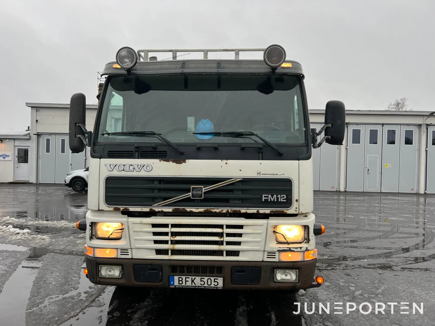 Kranbil Volvo FM12 6X2